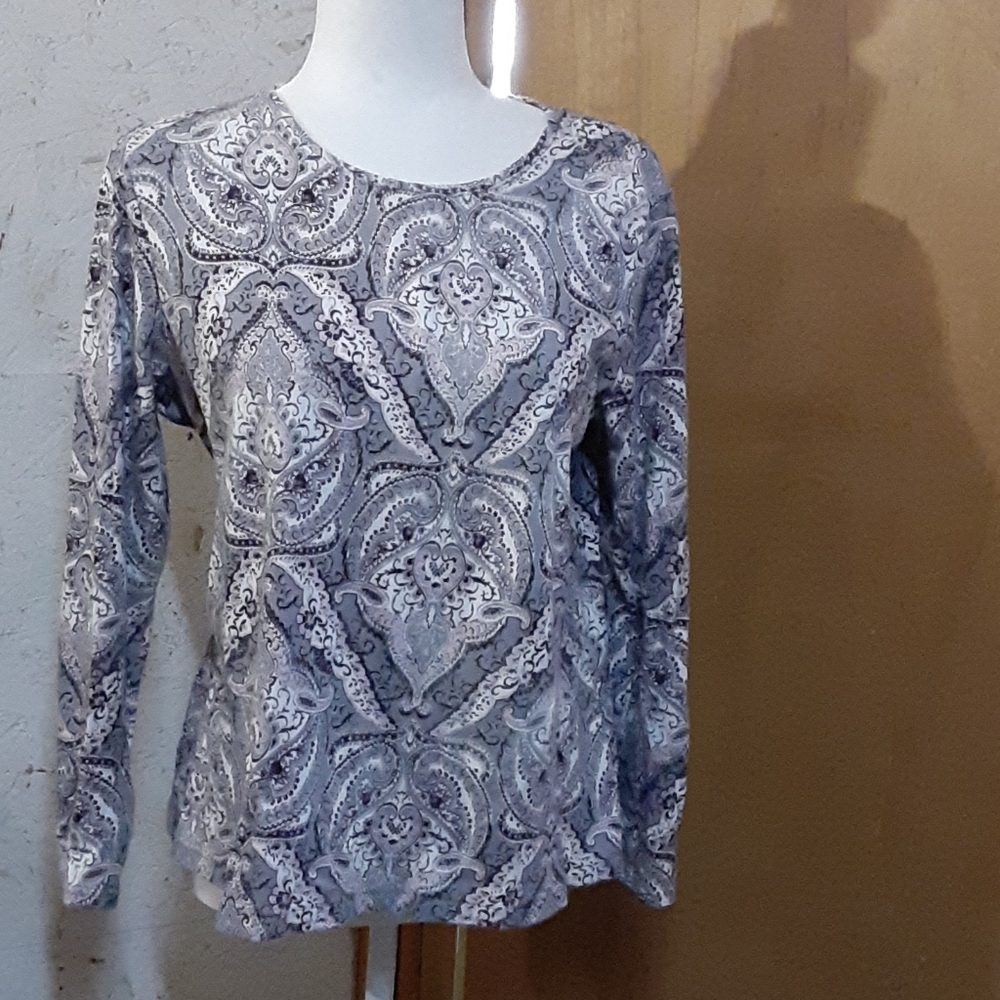 Croft & Barrow The classic Tee long sleeve  sz lrg